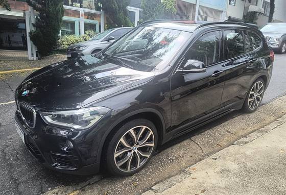 BMW X1 2.0 16V TURBO ACTIVEFLEX XDRIVE25I SPORT 4P AUTOMÁTICO BMW X1 2.0 16V TURBO ACTIVEFLEX XDRIVE25I SPORT 4P AUTOMÁTICO
